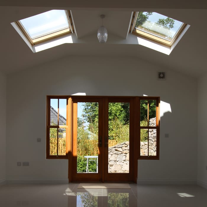 Kilgobbin-South-Dublin-Architects-Cottage-Refurbishment-Stephen-Newell-Skylight